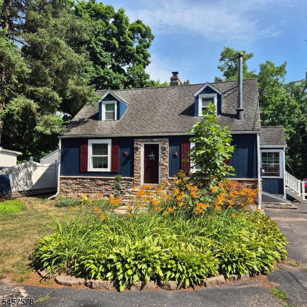 922 US 202 N, Readington Twp.