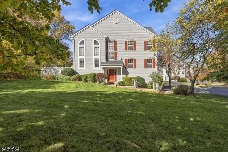 10 Knox Ct, Bernards Twp.