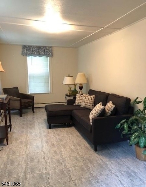 63 Manchester Ave, North Haledon Boro