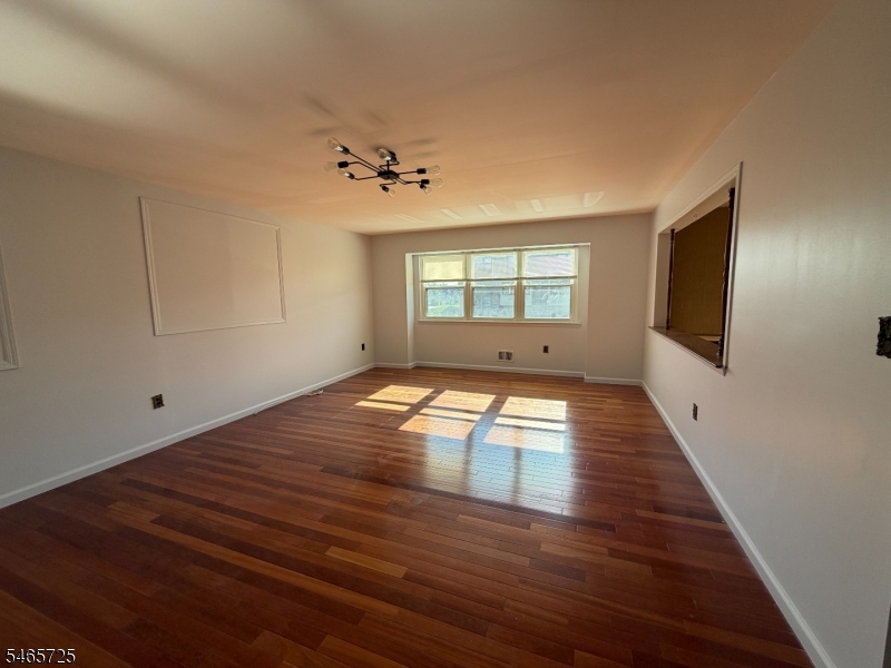 2707 Merrywood Dr, Edison Twp.