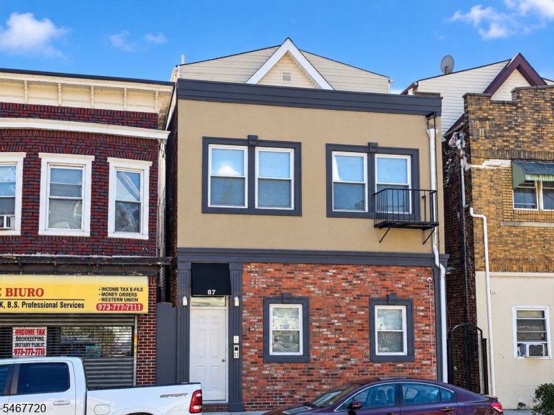 87 Passaic St, Passaic City