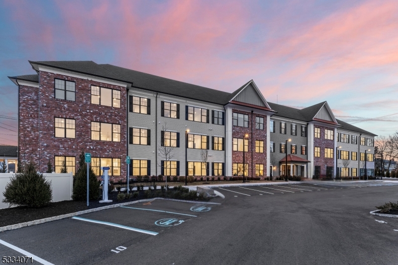 518 Vosseller Ave Unit 207, Bound Brook Boro