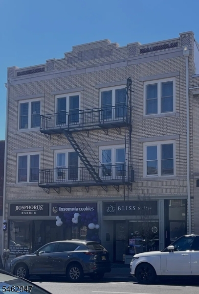 334 Bloomfield Ave Unit 6, Montclair Twp.