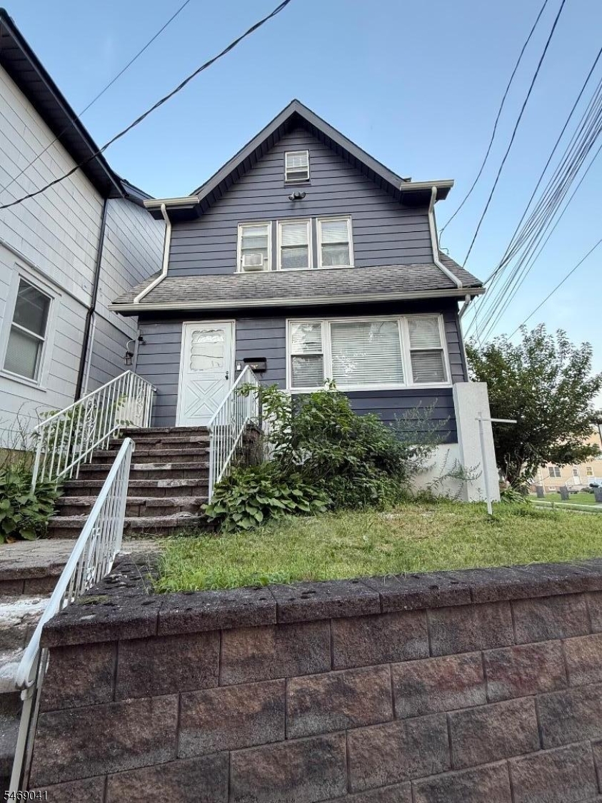 66 Garden Ave, Belleville Twp.