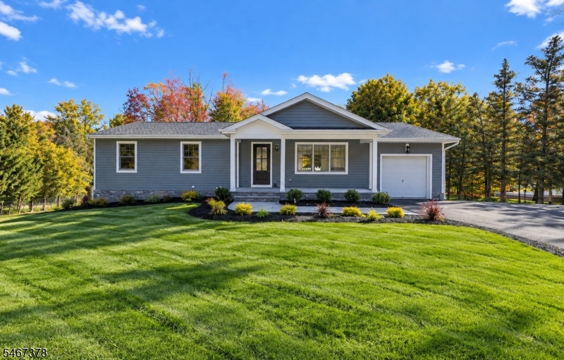 56 Hook Mountain Road, Montville Twp.