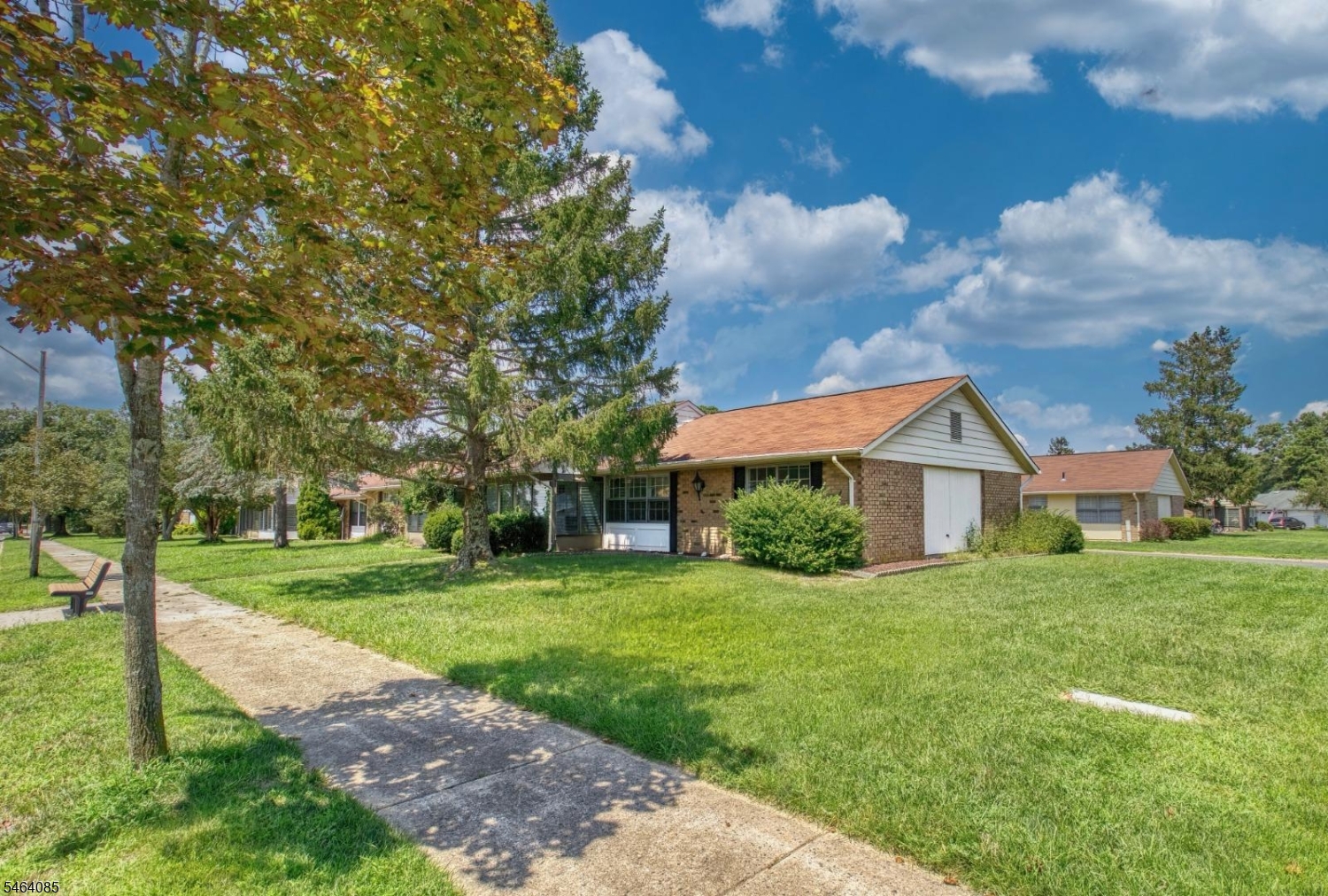 32 Yorkshire Ct, Manchester Twp.