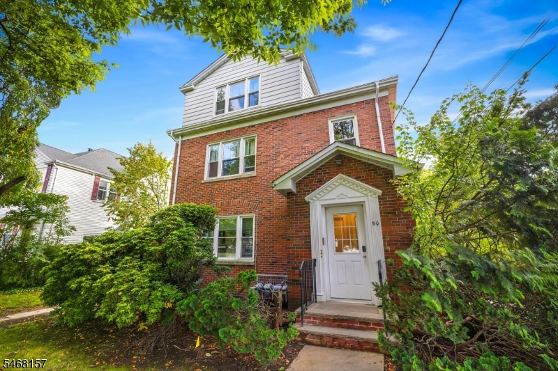 50 Maple St, Bloomfield Twp.