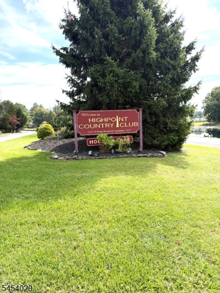 113 North Shore, Montague Twp.