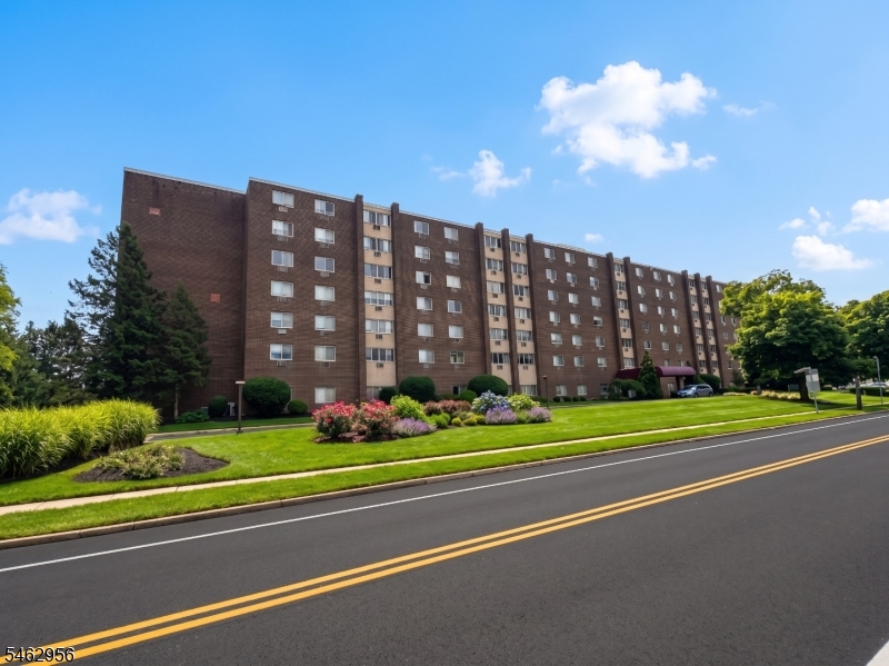 860 Lower Ferry Rd, Ewing Twp.
