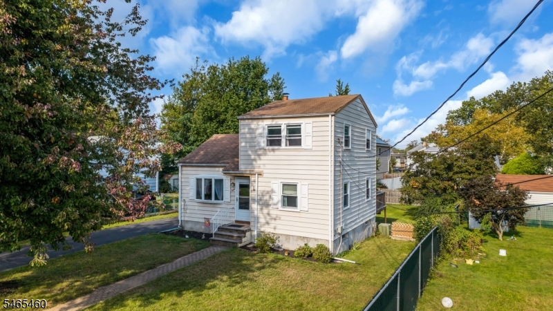 8 Somers Pl, South Bound Brook Boro