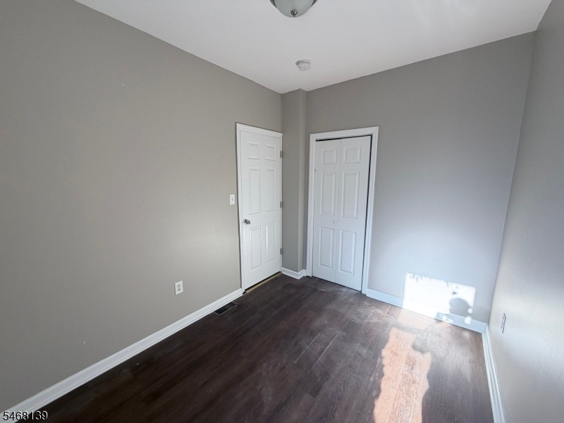 47 N York St, Paterson City
