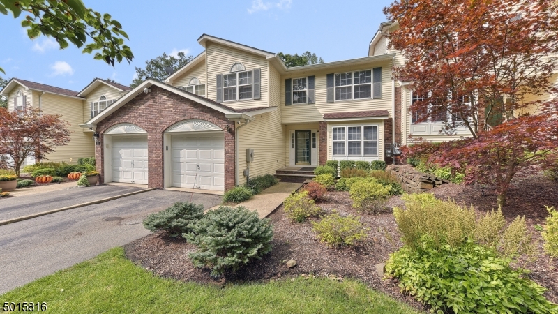 7 Carey Arthur Dr, Wayne Twp.
