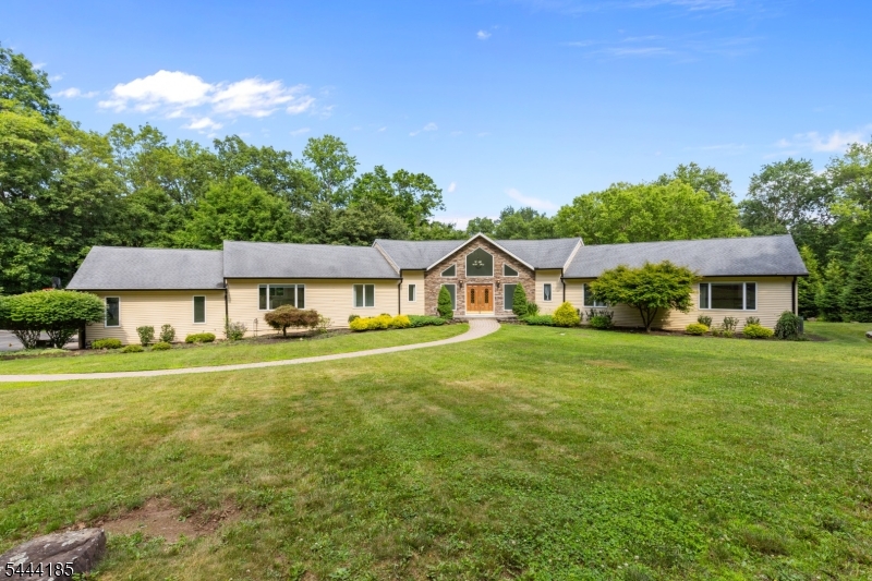 720 Berdan Ave, Wayne Twp.