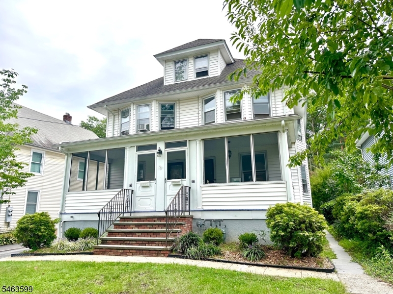 22 Gates Ave, Summit City