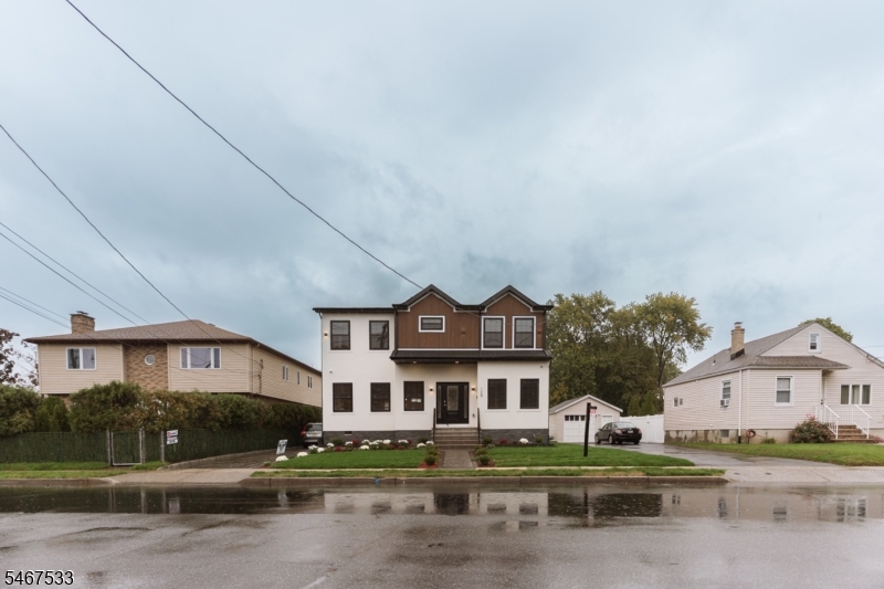 138 5Th St, Saddle Brook Twp.