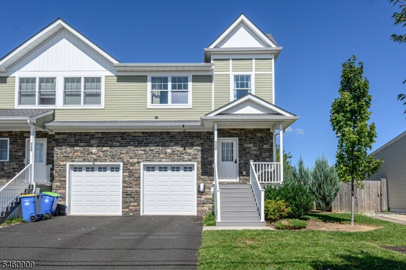 112 Valerie Dr Unit 112, Manville Boro