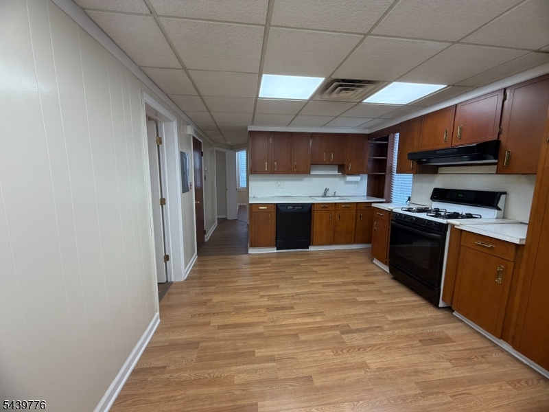 34 Ernest St Unit 2, Nutley Twp.