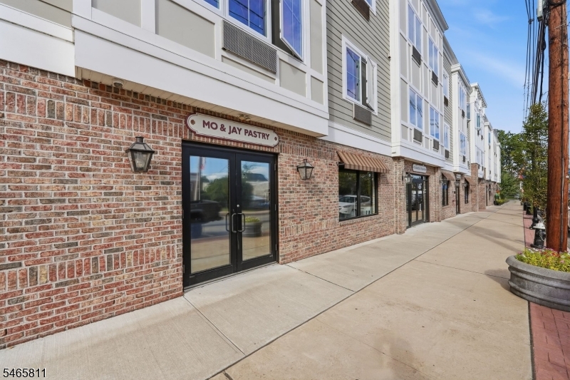 44 Main St, Little Falls Twp.