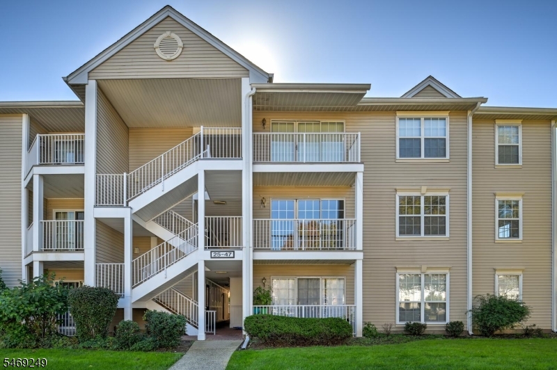 39 Lindsey Ct, Franklin Twp.