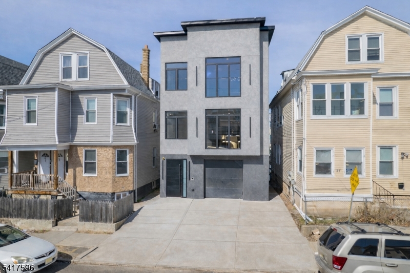 39 Grace St, Irvington Twp.