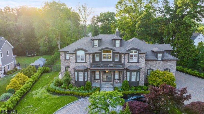 129 Braidburn Rd, Florham Park Boro