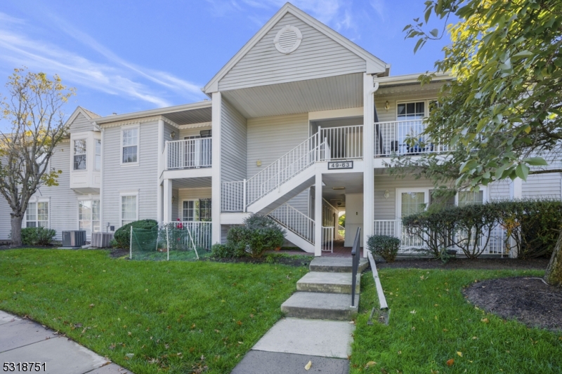 57 Caitlin Ct, Franklin Twp.