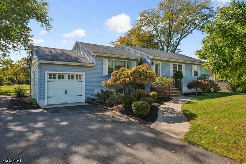 320 Garretson Rd, Bridgewater Twp.