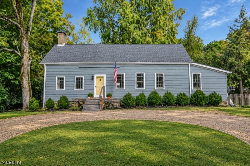 4 E Main St, Mendham Twp.