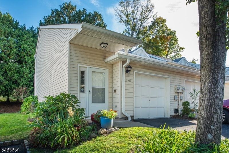 11 Dara Dr Unit 2, East Hanover Twp.