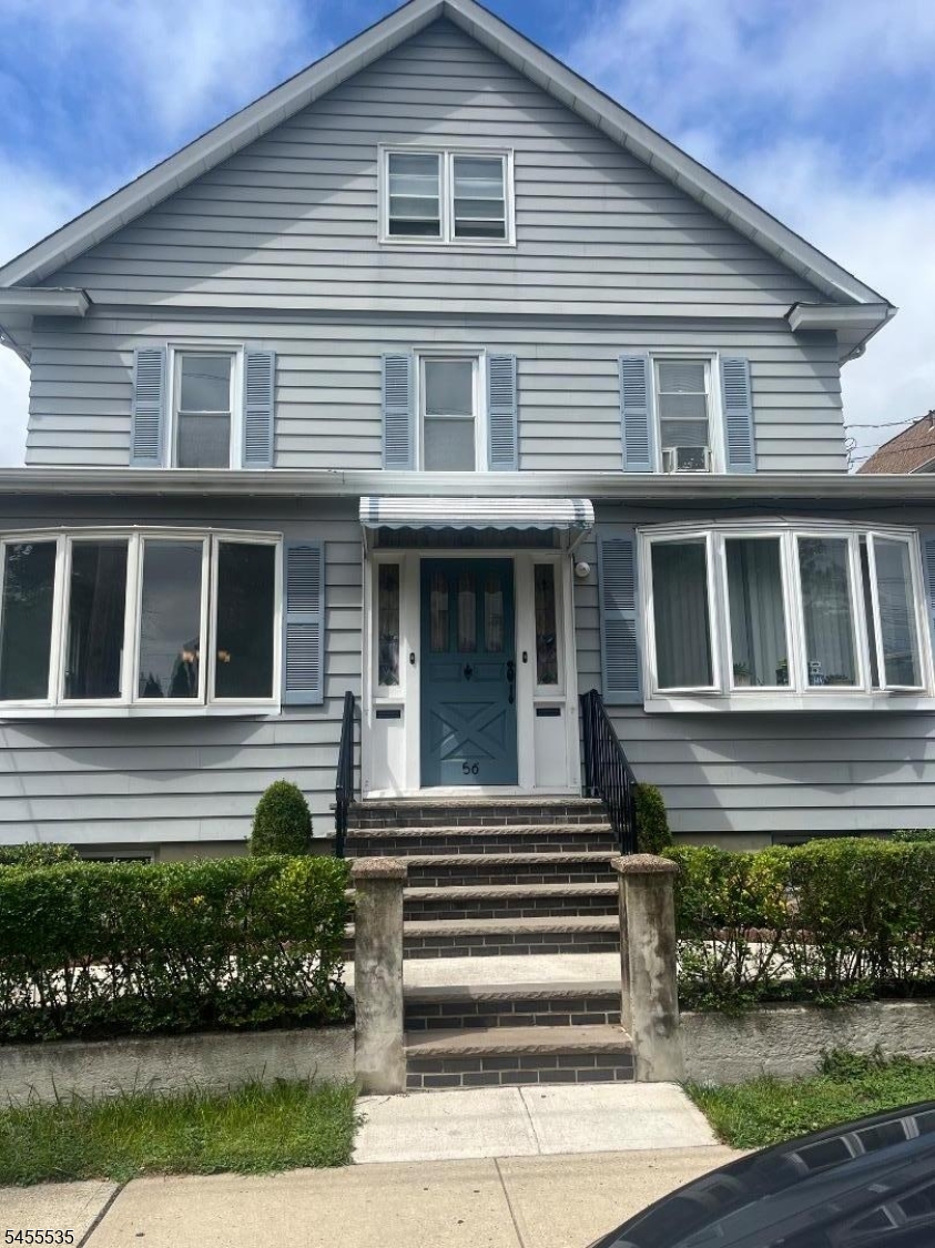56 Seger Ave, Clifton City