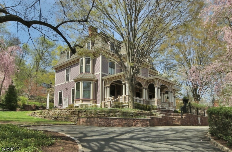 176 S Mountain Ave, Montclair Twp.