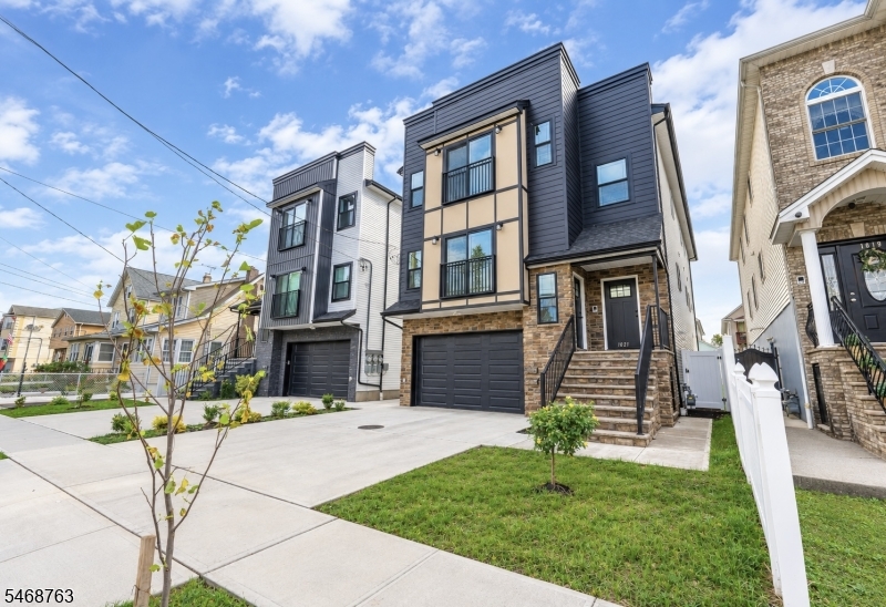 1021 Cross Ave, Elizabeth City
