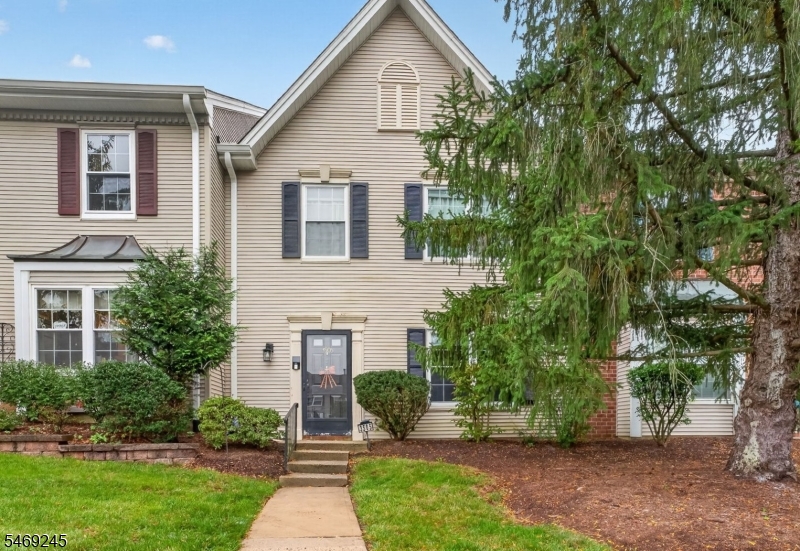 3505 Pinhorn Drive, Bridgewater Twp.