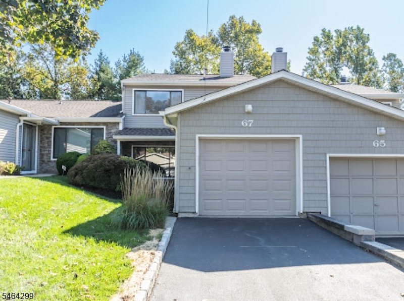 67 Glenview Dr, West Orange Twp.
