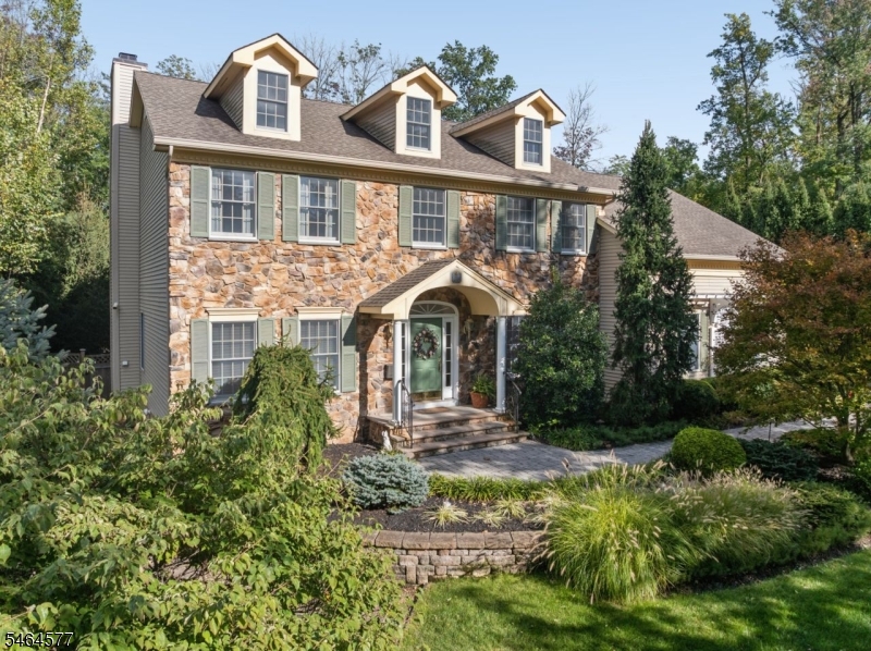 31 Old Farm Rd, Berkeley Heights Twp.
