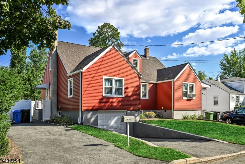 122 Westview Ave, Paramus Boro
