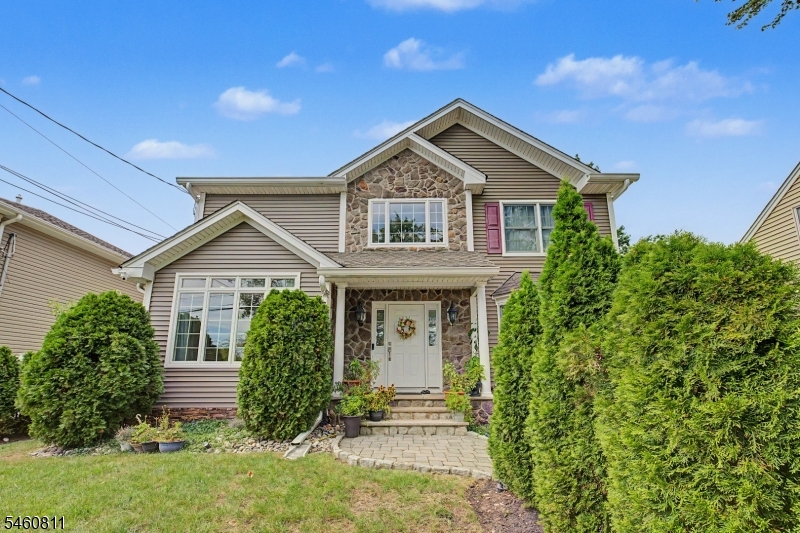 631 Oak Ave, Saddle Brook Twp.