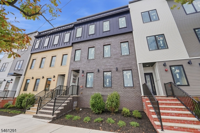 504 Davis Ave, Harrison Town