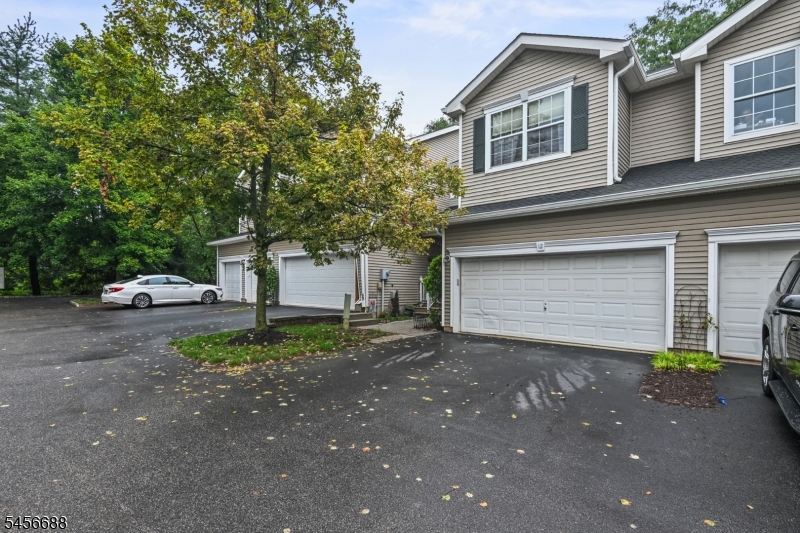 12 Cypress Ct, Clinton Town